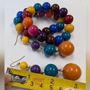 VTG Colorful Beaded Bracelet and Earring Set